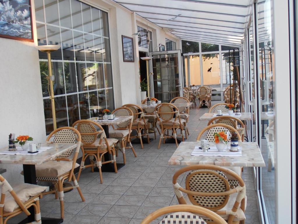 Hotel Albatros Goehren  Exterior photo